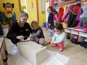 Šroubujeme, zatloukáme, vrtáme a řežeme -polytechnika ve školce